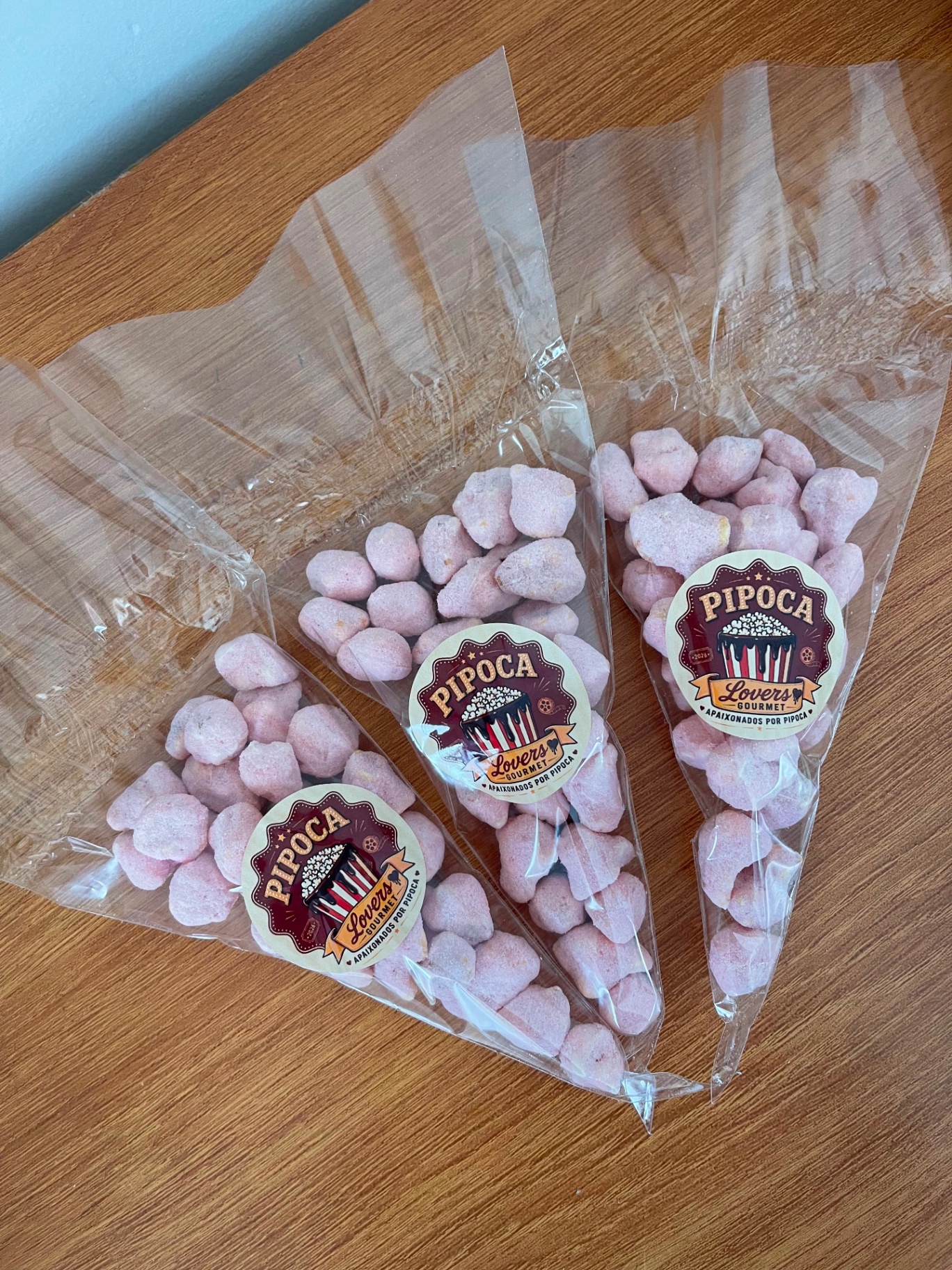 Pipoca trufada no cone da Pipoca Lovers Gourmet